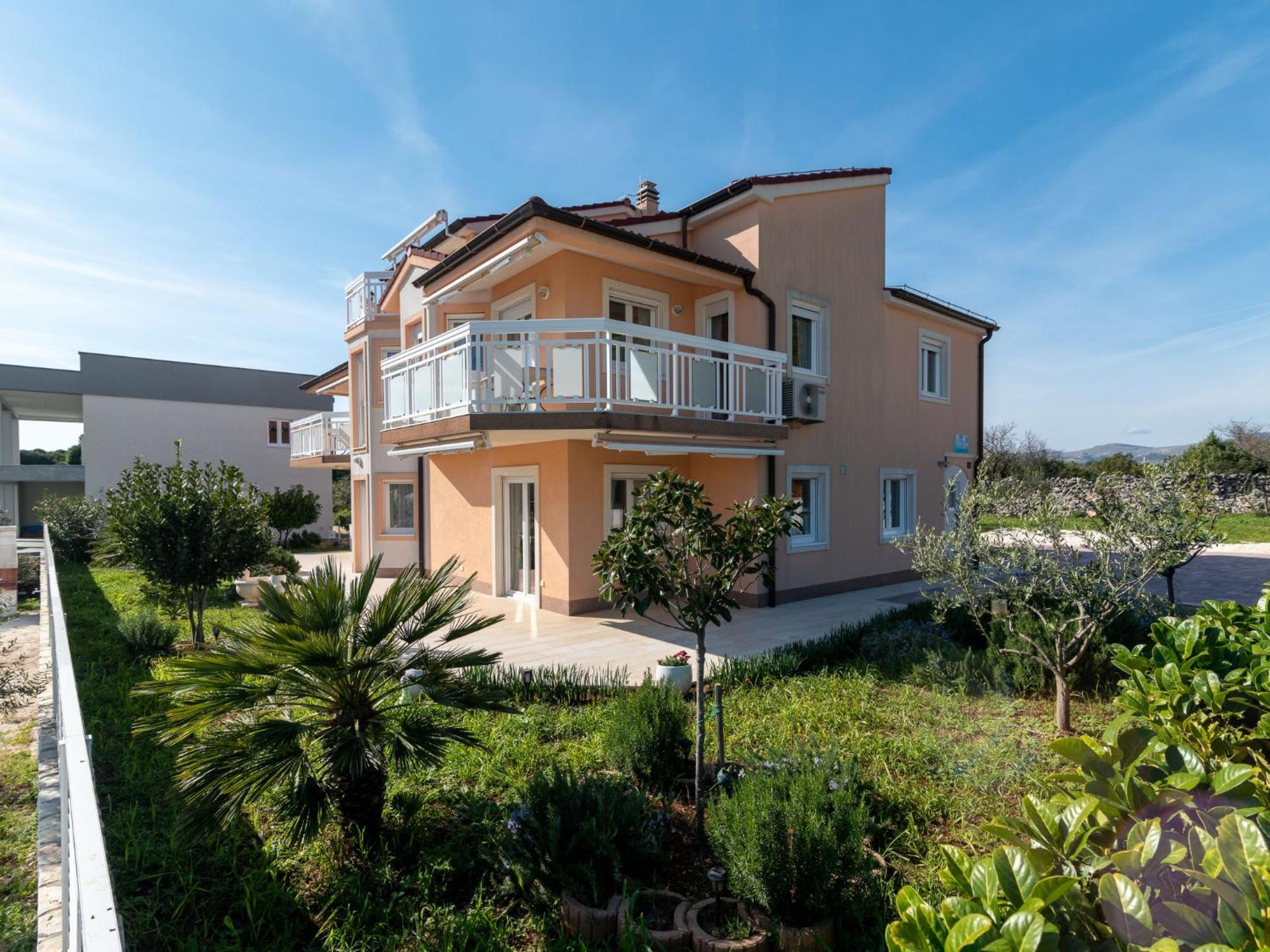 Apartment Villa Nikaroni-1 By Interhome Trogir Luaran gambar
